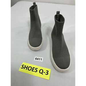 Girls Pb3 NWOT Volatile Pullon Ankle Sneaker Bootie 4 Gray Stretch